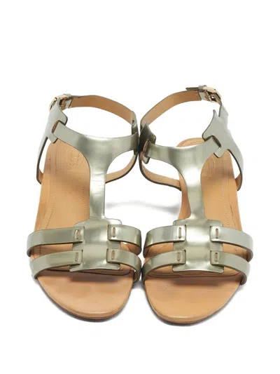 Pre-owned Tod's Metallic-effect Leather Sandals In Silver