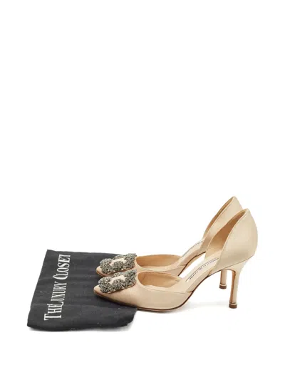 Pre-owned Manolo Blahnik Hangisi D'orsay Embellished Satin Pumps In Neutral