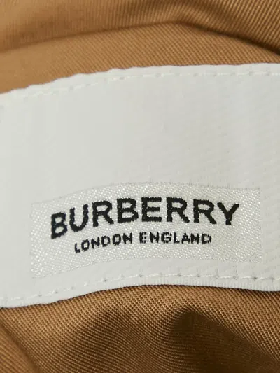 Pre-owned Burberry Sarah Checked Vest In Neutral