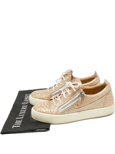 Pre-owned Giuseppe Zanotti Frankie Leather Sneakers In Gold
