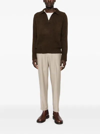 Arch4 Mr Clifton V-neck Sweater In Brown
