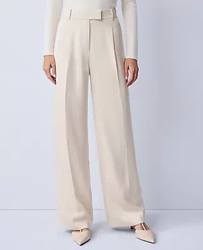 Ann Taylor The Petite Straight Trouser In White