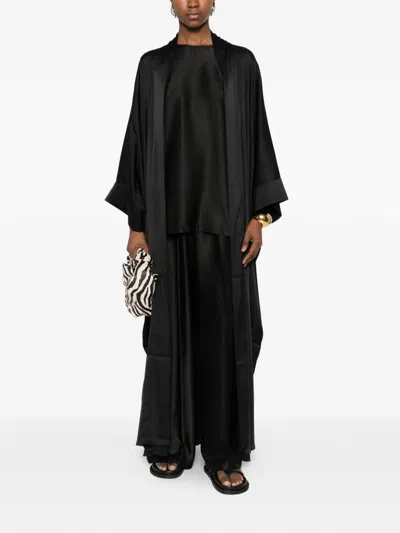 Silkylicious Dana Satin Set In Black