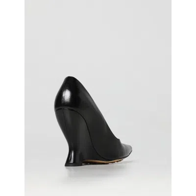 Bottega Veneta Black Leather High Heel Pumps In Black