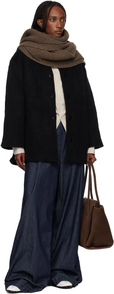 Baserange Mea Ribbed Knitted Scarf In Blue