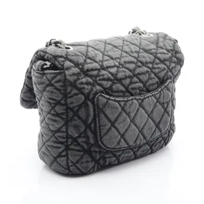 Pre-owned Chanel Gray Denim Shoulder Bag ()