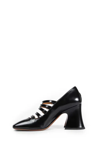 Chloé Janis Leather Pumps In Black