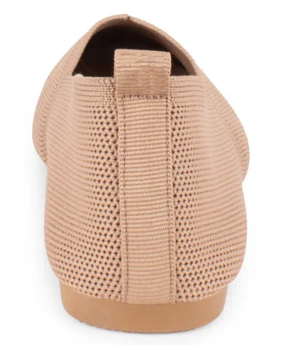 Tahari Women's Bali Knit Flat In Brown