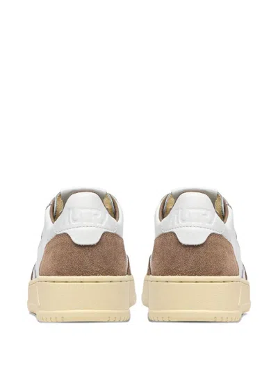 Autry Medalist Low Leather Sneakers In White And Antil Suede In Brown