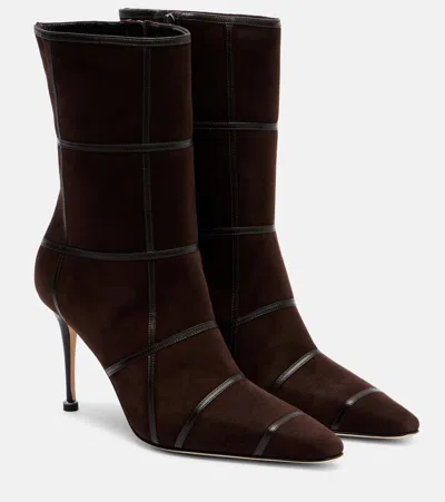 Manolo Blahnik Trulona 90 Suede Ankle Boots In Brown