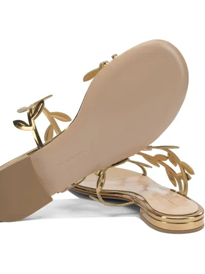 Gianvito Rossi Flavia Metallic Leather Slides In Gold