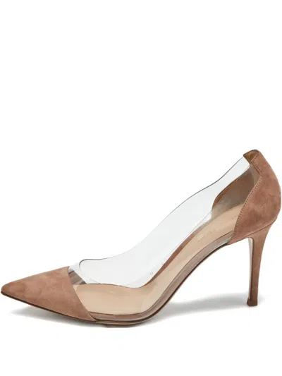 Pre-owned Gianvito Rossi Pointed-toe Pump In Neutral