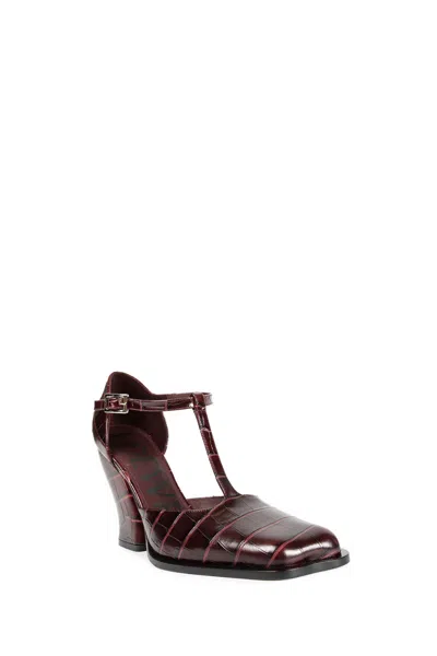 Loewe Onda 90 T-bar Pumps In Croc-embossed Leather In Red