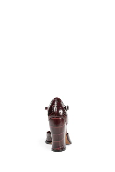 Loewe Onda 90 T-bar Pumps In Croc-embossed Leather In Red