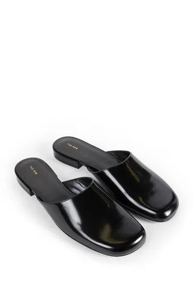 The Row Penelope Leather Mules In Black