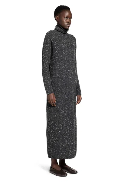 The Row Melani Speckled Cashmere Midi Jumper Dress In Gray