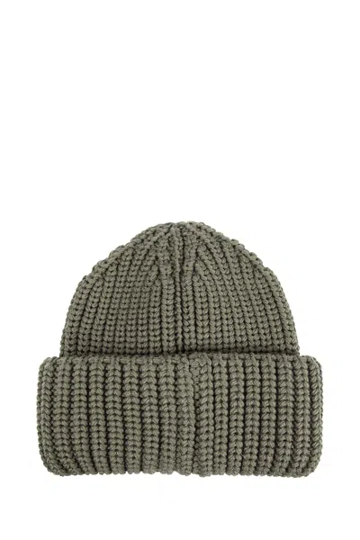 Moncler Logo Wool Beanie In Green