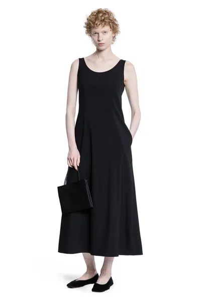 The Row Teza Wool Maxi Dress In Black