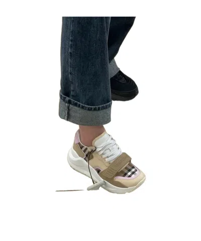 Burberry Color-blocked Plaid Sneakers In Multi