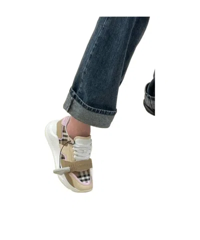 Burberry Color-blocked Plaid Sneakers In Multi