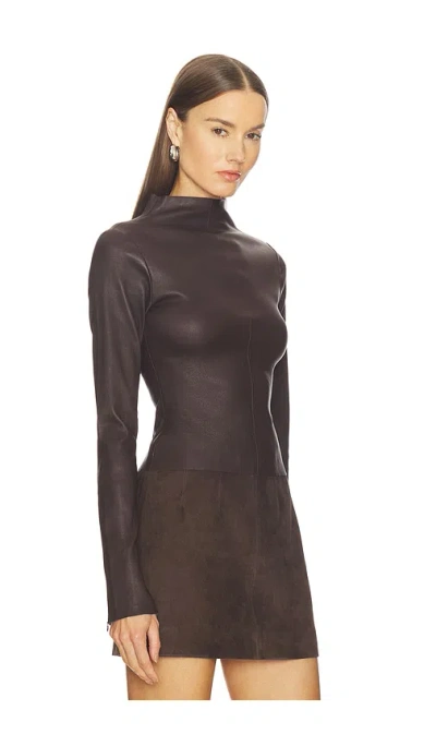 Srg Ethan Top In Brown