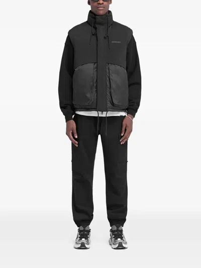 Represent Cuffed Cargo Pants In Black