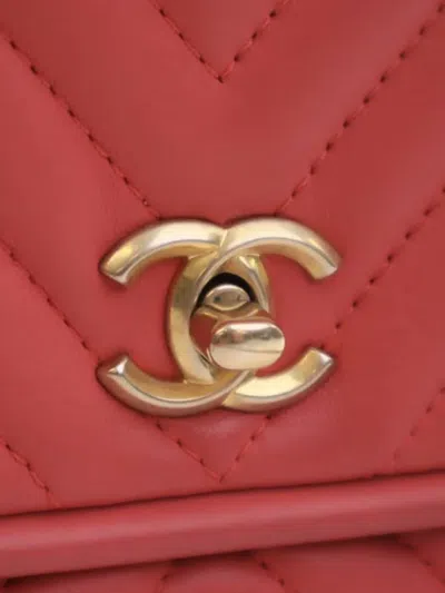 Pre-owned Chanel 2017-2018 Mini Cc Chevron Lambskin Reversed Round Flap Satchel In Pink