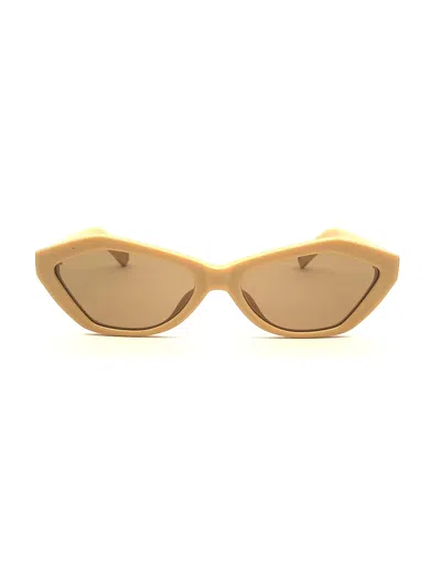 Jacquemus Salon Sunglasses In Brown