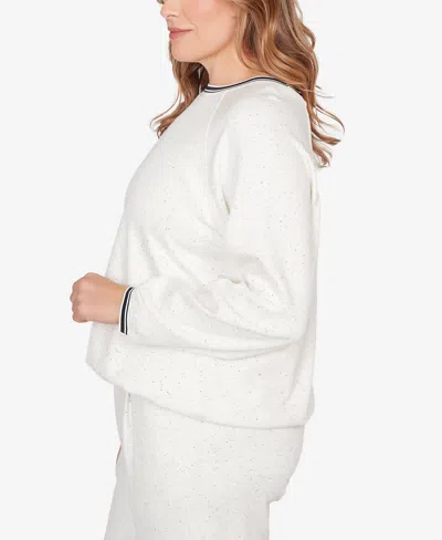 Ruby Rd. Plus Size Bubble Hem Fleck Knit Pullover Top In White