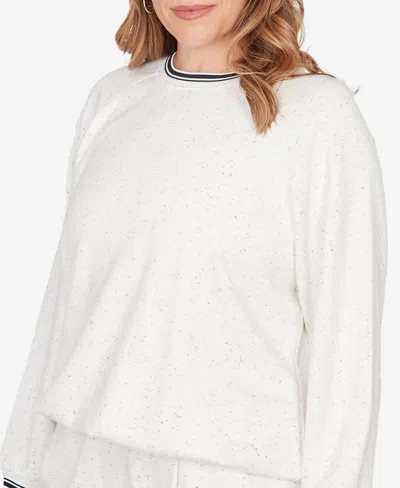 Ruby Rd. Plus Size Bubble Hem Fleck Knit Pullover Top In White