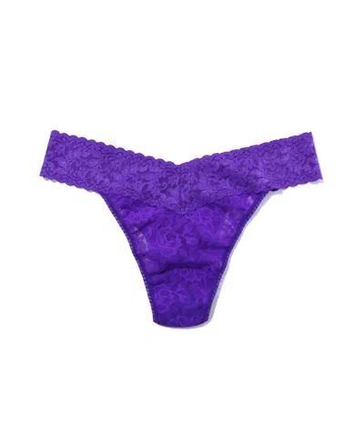 Hanky Panky Women's Signature Lace Original Rise Thong In Purple