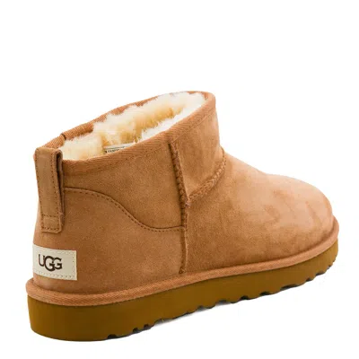 Ugg Boots In Brown