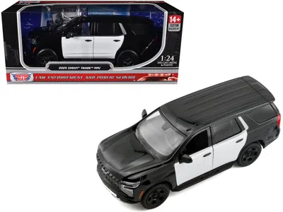 Motormax 2025 Chevrolet Tahoe Ppv Black And White "custom Builder's Kit - Law Enforcement And Public In Multi