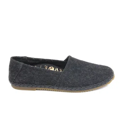 Aetrex Women's Kylie Slip On Shoes In Black Fabric In Black