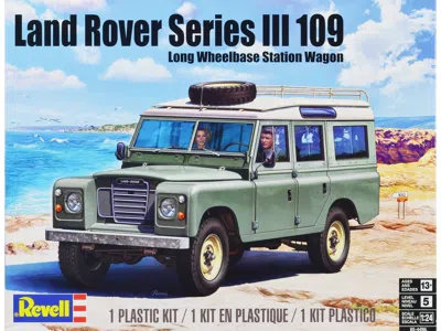 Revell Level 5 Model Kit Land Rover Series Iii 109 Long Wheelbase Station Wagon 1/24 Scale