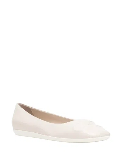 Ferragamo Women's Gancini Ballerina Shoes In Bone In White