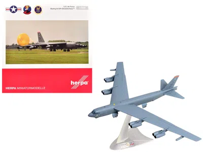 Herpa Boeing B-52h Stratofortress Bomber Aircraft "excalibur 23rd Bomb Squadron 5th Bomb Wing Minot Air Ba