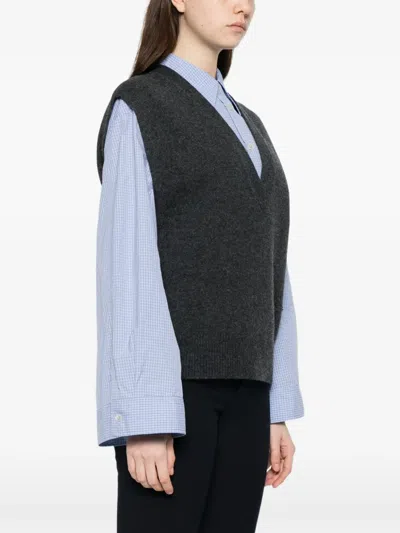 Ganni V-neck Sleeveless Vest In Black