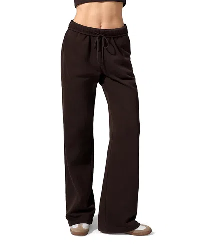 Lilysilk Seamflow Stride Sweatpants In Brown
