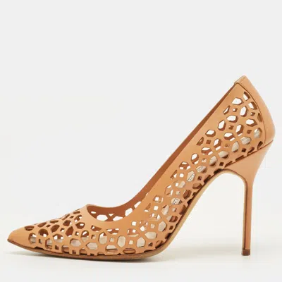 Pre-owned Manolo Blahnik Bb Laserato Size 36 Tan Lasercut Leather Pumps In Brown