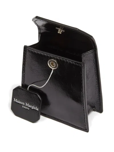 Maison Margiela Logo-stamp Leather Wallet In Black