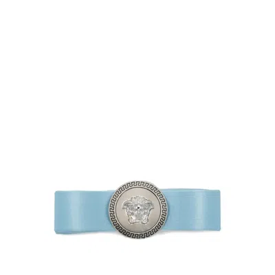 Versace Gianni Ribbon Silk-blend Hair Clip In Blue