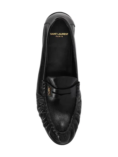 Saint Laurent Le Loafer Loafers In Polished Wrinkled Leather In Black