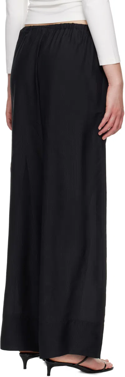 St Agni Elastic Waist Casual Pants In Black