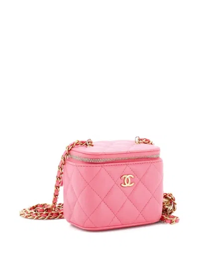 Pre-owned Chanel Pearl Crush Vanity Case With Chain Quilted Lambskin Mini Clutch Bag In Pink