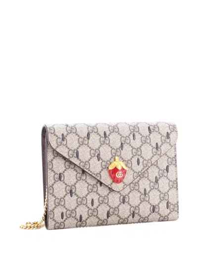 Pre-owned Gucci Strawberry Wallet On Chain Printed Gg Coated Canvas Mini Crossbody Bag In Brown