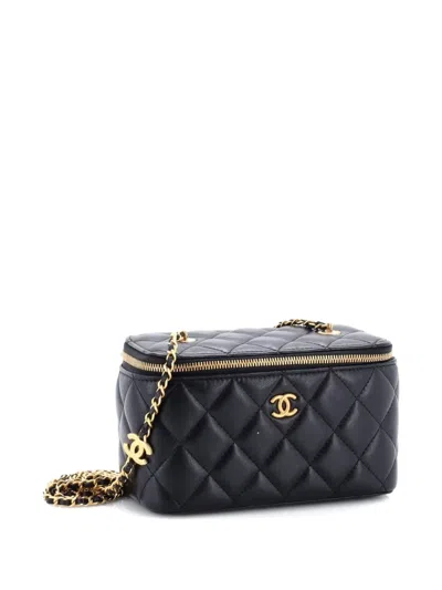 Pre-owned Chanel Coco De Toi Heart Vanity Case With Chain Quilted Lambskin Small Crossbody Bag In Black