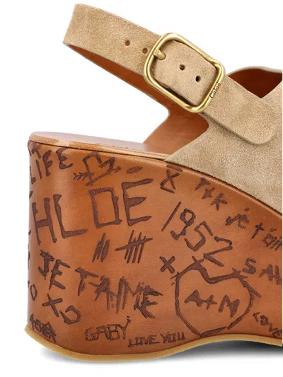 Chloé Desert Sand Platform Sole Graffiti Print Sandals In White