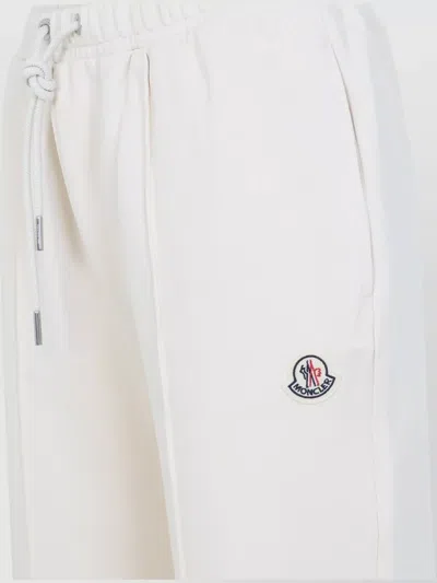 Moncler Straight Leg Sweat Trousers Side Pockets In White