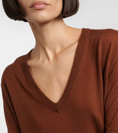 Joseph Cashmere Sweater In Brown